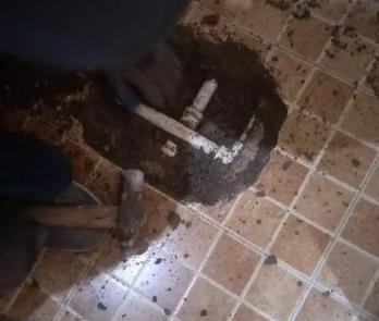 江城卫生间漏水维修公司为您分享下卫生间渗水如何处理及注意事项